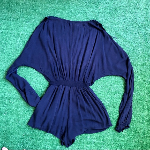 Navy blue cold shoulder long sleeve Romper Embroidered Design Size S - Picture 9 of 9
